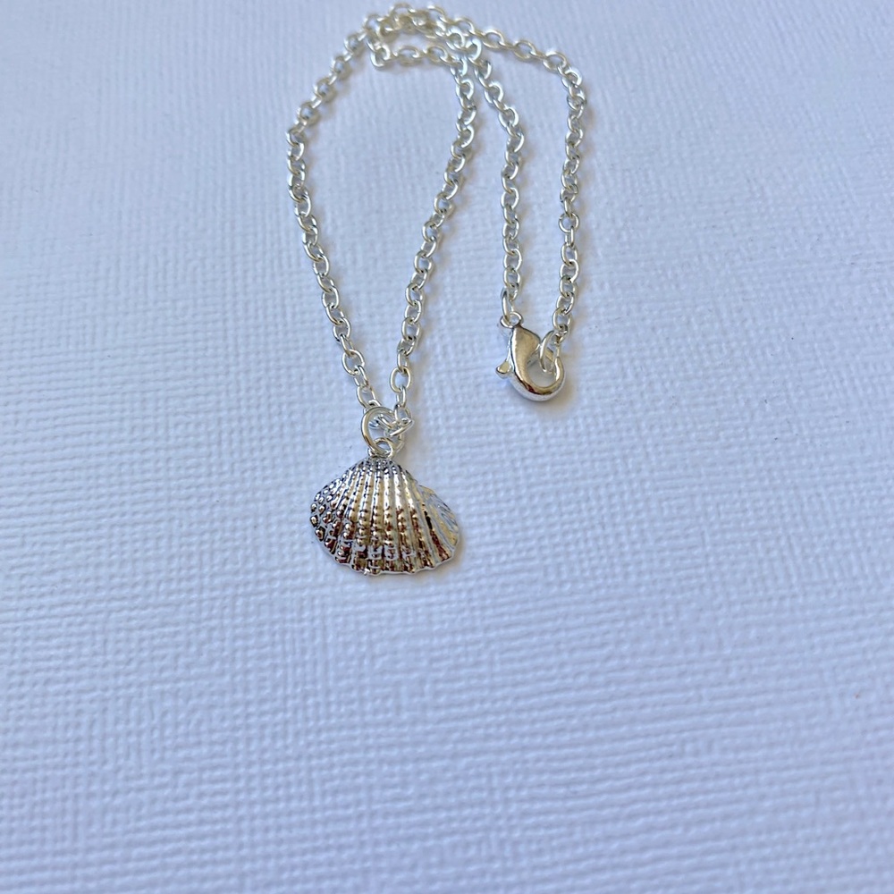 Seashell Women’s Anklet
